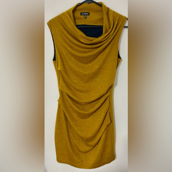 LE CHATEAU DRESS - Picture 1 of 3